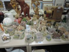 A selection of Lilliput lanes and similar. Around twenty eight items.