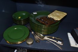 A mixed lot of cutlery including boxed plated spoons with novelty coffee bean details to ends, and a