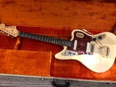 A 1963 Fender Jaguar electric guitar (pre CBS) 'B' neck dated , neck plate dated L09274, nice road
