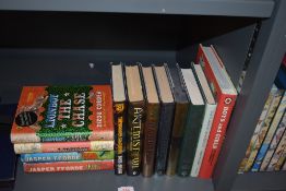 Children's and Fantasy. A modern selection. Includes Artemis Fowl novels, etc. (12)