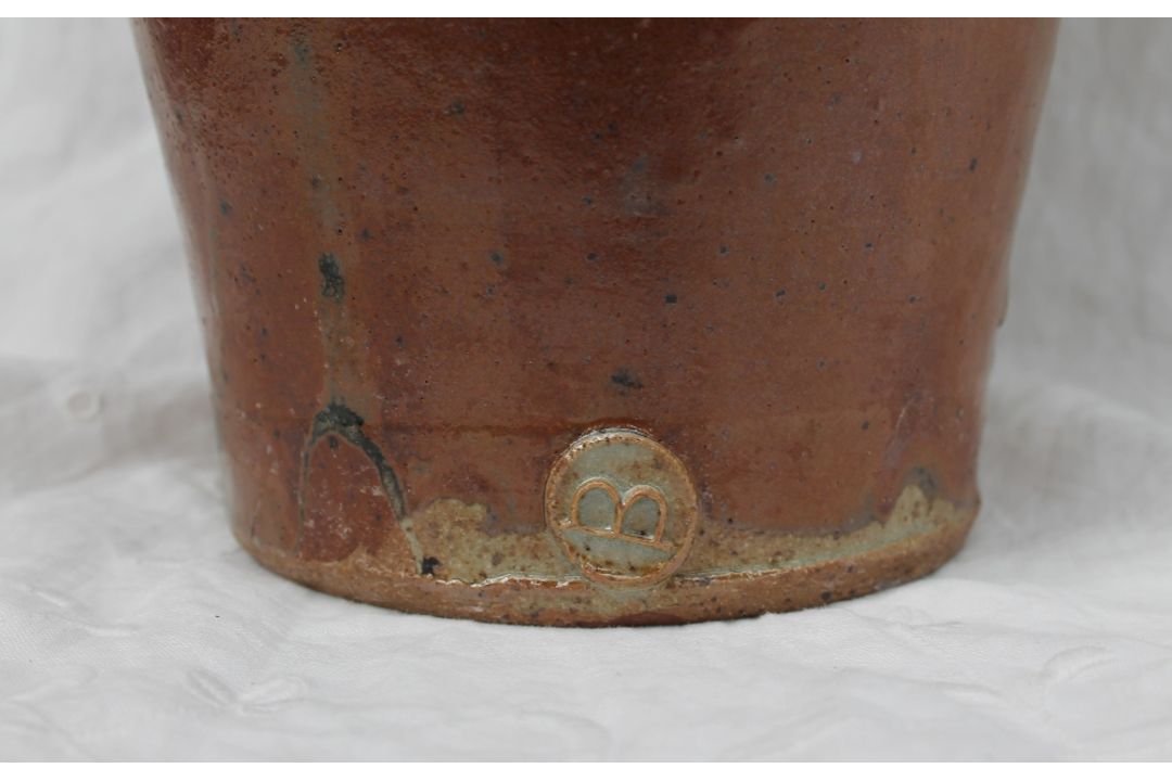 A studio pottery twin handled vase, with a brown ground and incised leaf and floral decoration, - Image 5 of 7