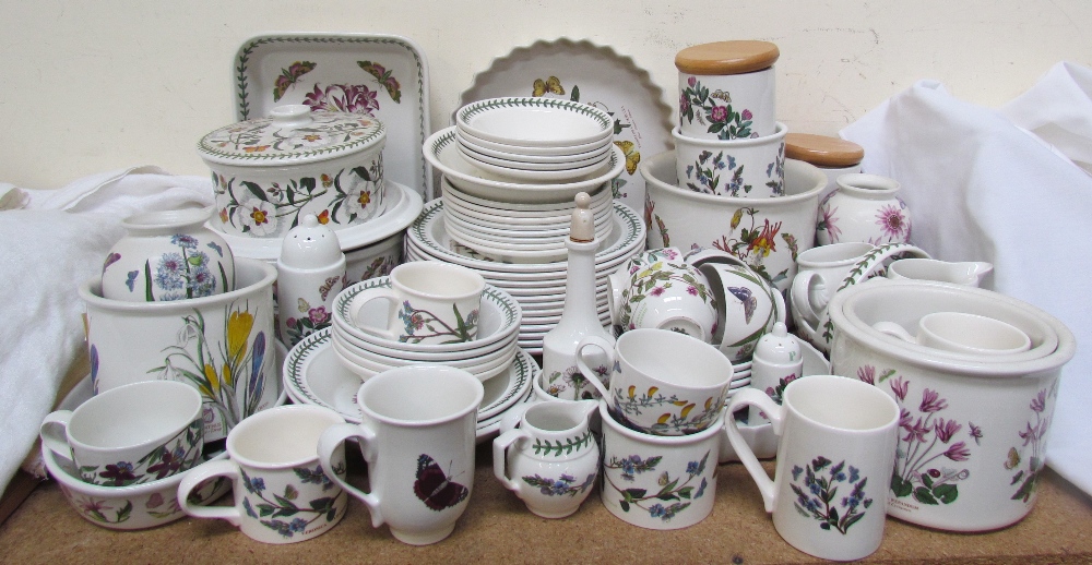 A large collection of Portmeirion Botanic Garden pattern pottery including plates, bowls, tureens, - Image 2 of 4