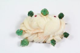 An 14/15ct Gold Brooch
