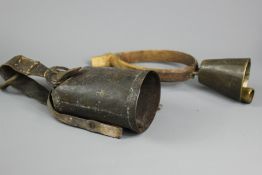 Antique olive wood goat collar