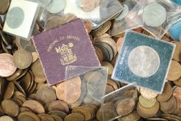 A large quantity of vintage miscellaneous GB coins