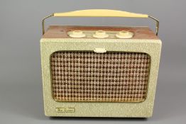Ever Ready London Portable 1950's Transistor Radio Sky Queen