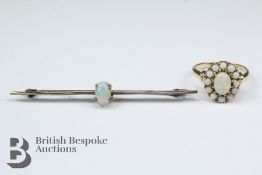 10ct Yellow Gold and Opal Ring