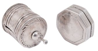 A George III silver vinaigrette and a tape measure