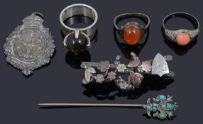 A Finnish Kupitaana Kulta silver crystal ball set ring