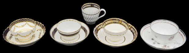 Four late 18th century tea bowls