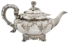 A William IV silver teapot