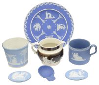 Early 19th c Wedgwood jasperware to include a dark blue jasperware shell caddy spoon