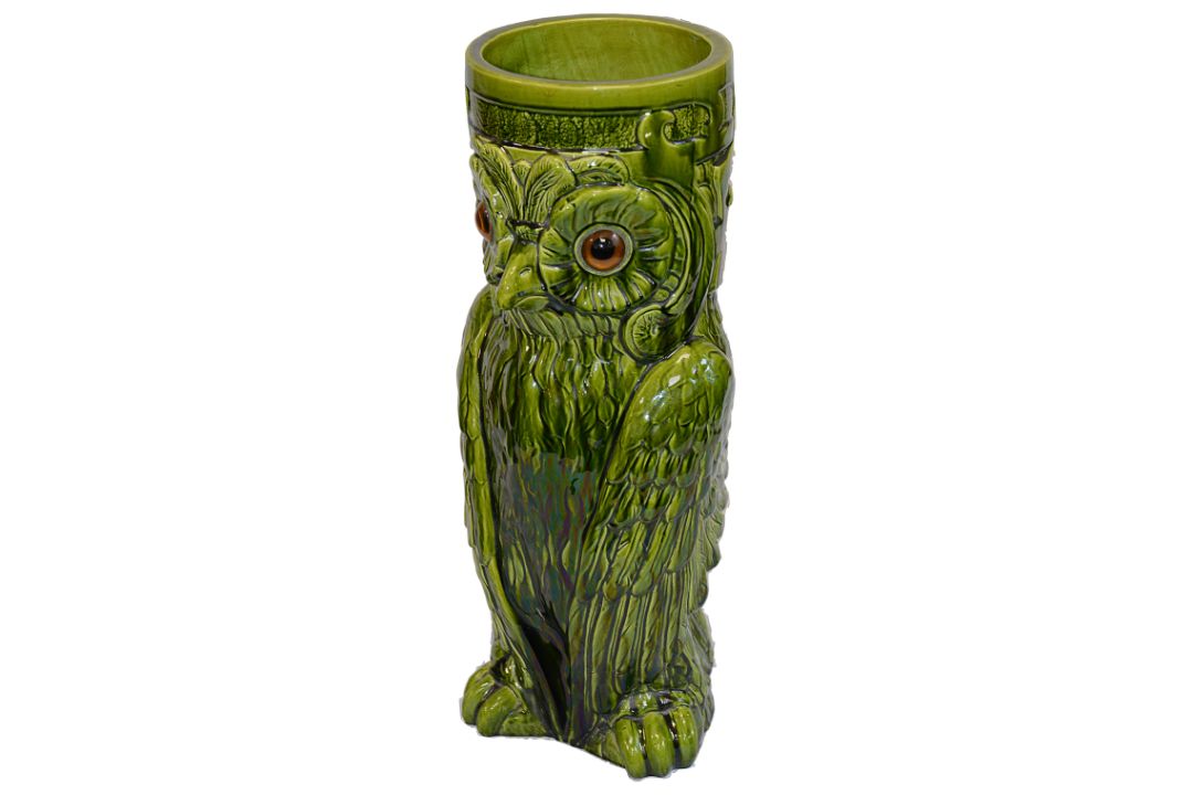 A late 19th century Bretby pottery majolica stick stand modelled as an owl - Image 1 of 2