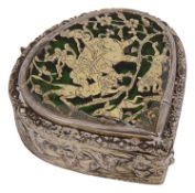 A 19th century Indian Parthabgar silver gilt box