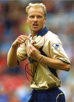Autograph Auction Sport Football Cricket Darts Snooker Rugby Olympics