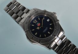 A gentleman's Tag Heuer professional 200 meters stainless steel cased divers wrist watch having a
