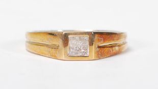 A gents 9ct gold hallmarked large solitaire diamond signet ring of usual form weighing 6.9g