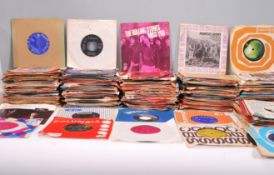 A collection of 45rpm 7