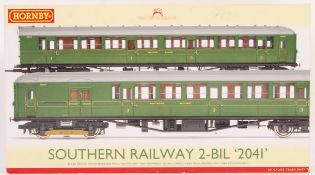 HORNBY DCC READY BOXED SET R3161A - SOUTHERN RAILWAY