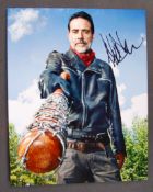 THE WALKING DEAD - JEFFREY DEAN MORGAN - SIGNED PHOTO