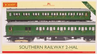 HORNBY DCC READY BOXED SET R260 - SOUTHERN RAILWAY