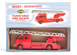 ORIGINAL VINTAGE DINKY SUPERTOYS BOXED DIECAST MODEL