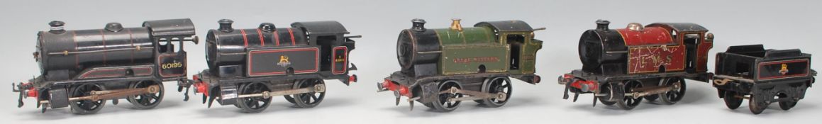 A good collection of vintage 20th Century Hornby by Meccano 00 gauge train set model railway