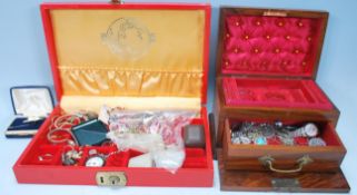 A collection of vintage costume jewellery to include a Coalport floral pin, a selection of fashion