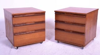 A good pair of retro mid 20th Century teak wood be