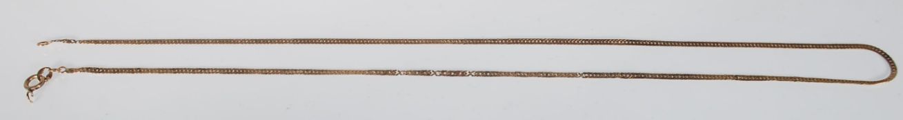 A stamped 9ct gold fine flat link necklace chain. Clasp stamped 375. Weight 2.7g. Measures 20