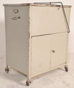 A 20th Century retro vintage white enamelled indus