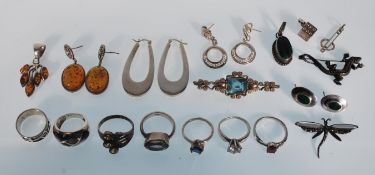 A collection of silver dress jewellery to include 925 silver necklace pendant with amber coloured