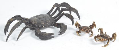 GROUP OF ANTIQUE JAPANESE MEIJI BRONZE CRABS