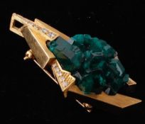A 1970's Andrew Grima 18ct Gold Diamond & Dioptase Geode Pendant Brooch