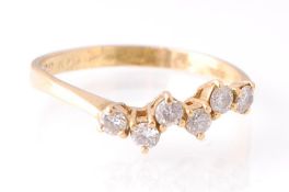 18CT YELLOW GOLD SIX STONE DIAMOND RING APPROX 0.30PNTS