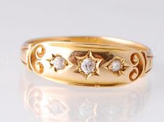 An 18ct Gold & Diamond Ring