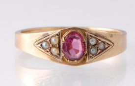 An Art Deco Pearl & Garnet Ring
