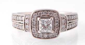 14CT WHITE GOLD ART DECO STYLE DIAMOND CLUSTER RING