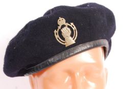 ORIGINAL WWII ROYAL ARMOURED CORPS 1942 BERET & BA