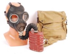 ORIGINAL WWII 1942 DATED HOME GUARD GAS MASK RESPI