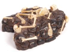 19TH CENTURY COROMANDEL WOOD MEMENTO MORI SKELETON