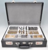 Wilhelm Collection Granada - A cased 60 piece dinn