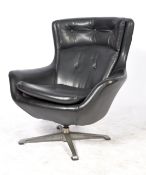 ORIGINAL 1960'S RETRO VINTAGE EGG CHAIR ON SWIVEL BASE