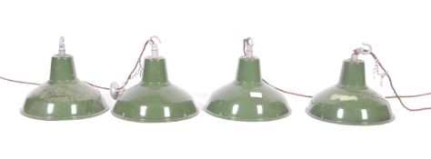 20TH CENTURY VINTAGE INDUSTRIAL ENAMEL PENDANT LIGHTS