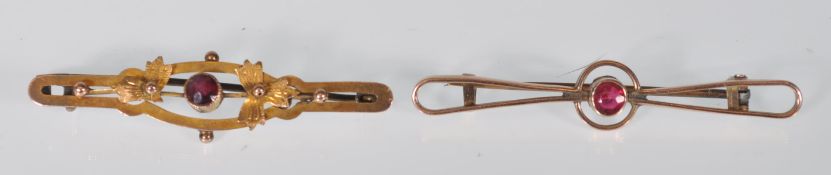 A Victorian 9ct rose gold bar brooch of wirework f