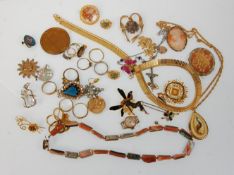 A collection of vintage costume jewellery to include a selection of rings including some set with