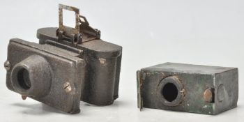 A vintage 1930's Merlin Subminiature 'Spy' Camera. British made, metal bodied with a black