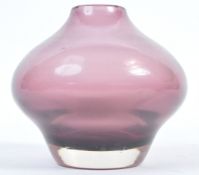 RIIHIMAKI / RIIHIMAEN LASI OY STUDIO GLASS VASE BY
