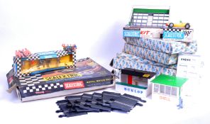 COLLECTION OF SCALEXTRIC CARS AND ACCESSORIES