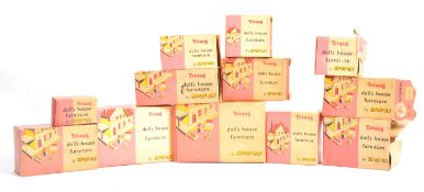 RARE COLLECTION VINTAGE TRI-ANG SPOT ON DOLL'S HOUSE FURNITURE